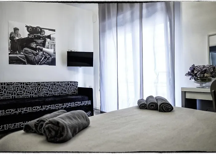 科索迪亚兹住宿加早餐旅馆 3* 拉文纳