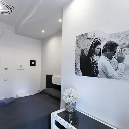 Corso Diaz Oda ve Kahvaltı 3*