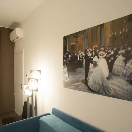 Oda ve Kahvaltı Corso Diaz 3*